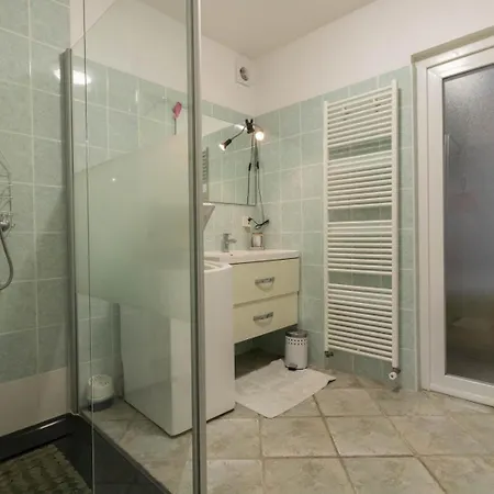 Perets Petit Semesterbostad *